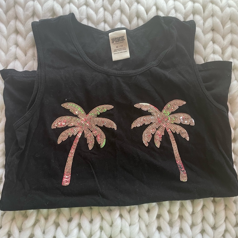 VS Pink Tank Top.